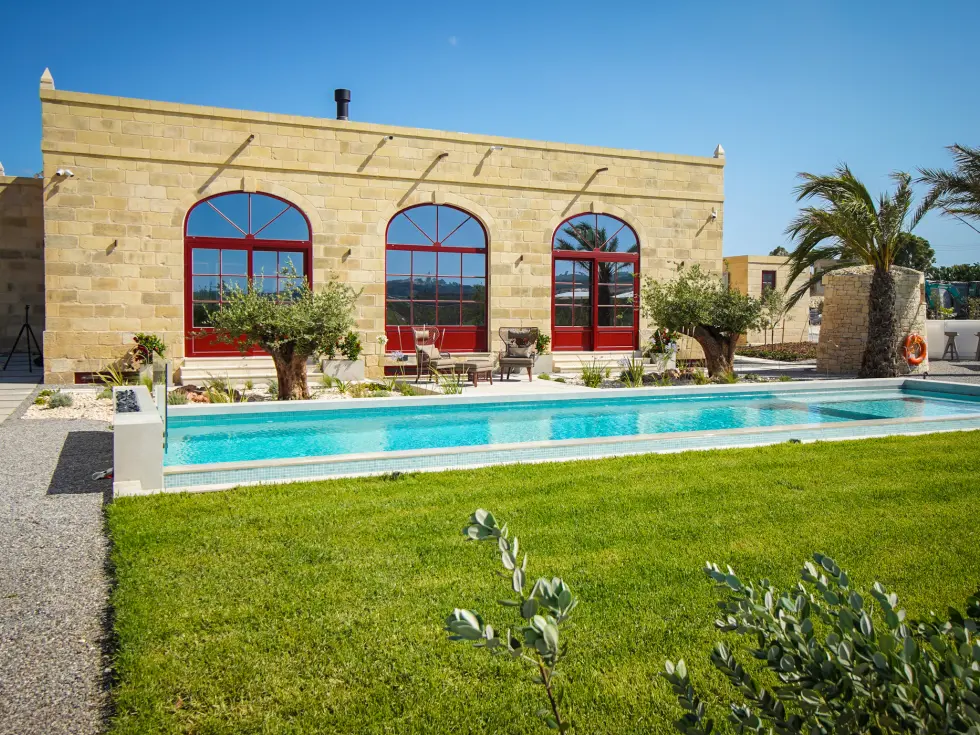 4 bed Farmhouse For Rent in Zebbug, Zebbug - thumb 1