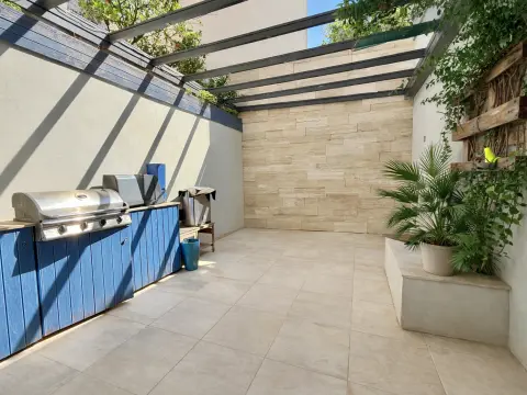 3 bed Town House For Rent in Sliema, Sliema - thumb 2