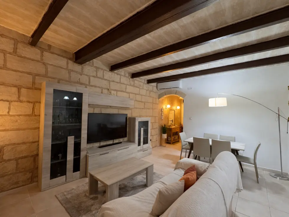 3 bed Apartment For Sale in Valletta, Valletta - thumb 3