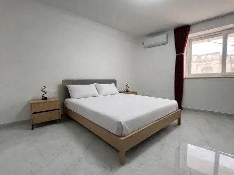 2 bed Maisonette For Rent in Naxxar, Naxxar - thumb 4