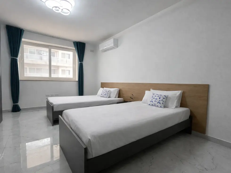 2 bed Maisonette For Rent in Naxxar, Naxxar - thumb 6