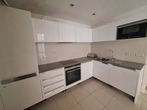 1 bed Apartment For Rent in St Julian's, St Julian's - thumb 3