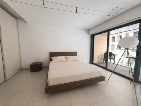 1 bed Apartment For Rent in St Julian's, St Julian's - thumb 4