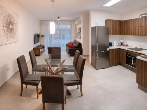 3 bed Apartment For Rent in Birkirkara, Birkirkara - thumb 3