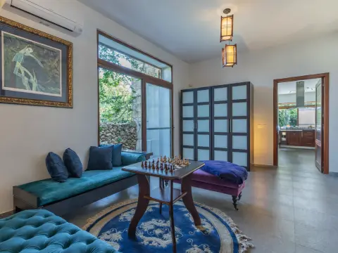 6 bed House of Character For Sale in Xaghra, Gozo, Xaghra, Gozo - thumb 13