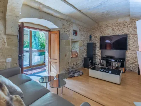 6 bed House of Character For Sale in Xaghra, Gozo, Xaghra, Gozo - thumb 15