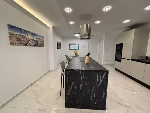2 bed Apartment For Rent in Swieqi, Swieqi - thumb 7