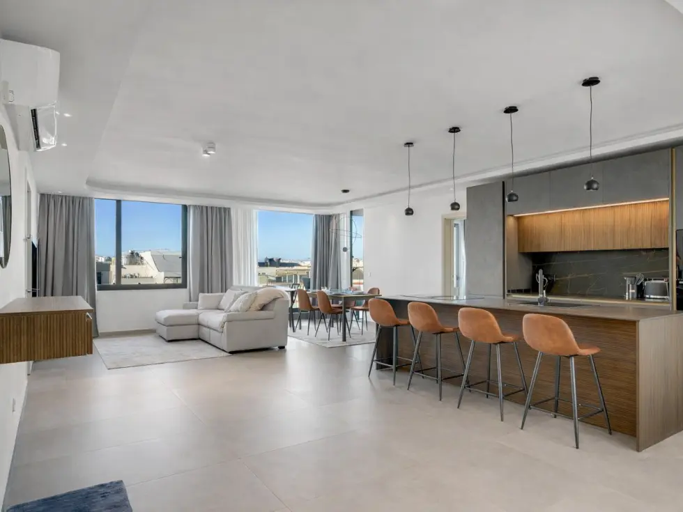 3 bed Apartment For Rent in Birkirkara, Birkirkara - thumb 3