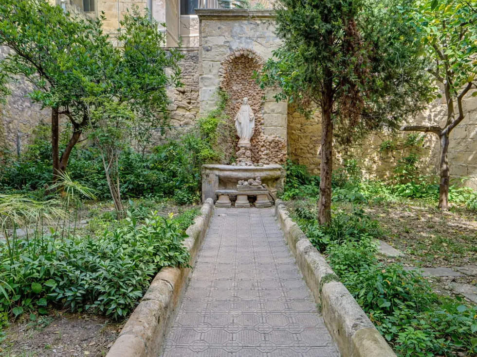 4 bed Town House For Sale in Sliema, Sliema - thumb 22