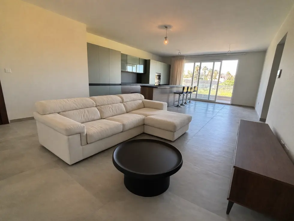 3 bed Apartment For Rent in Mosta, Mosta - thumb 1