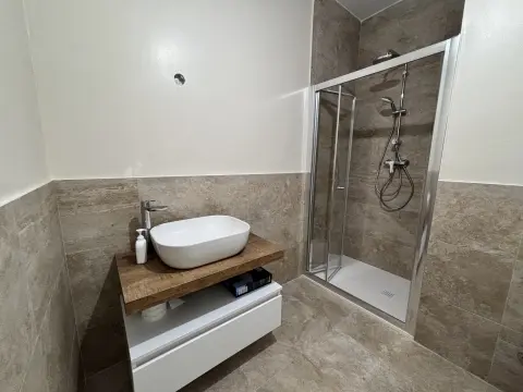 3 bed Apartment For Rent in Mosta, Mosta - thumb 9