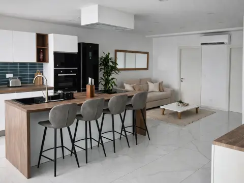 1 bed Penthouse For Rent in Sliema, Sliema - thumb 4