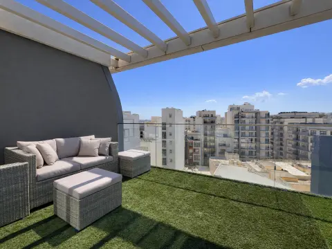 2 bed Apartment For Sale in St Julian's, St Julian's - thumb 2