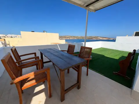 3 bed Town House For Rent in St Paul's Bay, St Paul's Bay - thumb 1