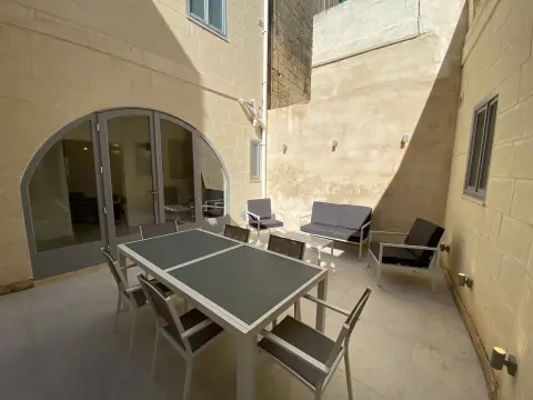 2 bed Town House For Rent in Balzan, Balzan - thumb 5