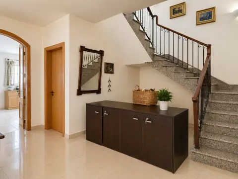 4 bed Villa For Sale in Ibragg, Ibragg - thumb 12