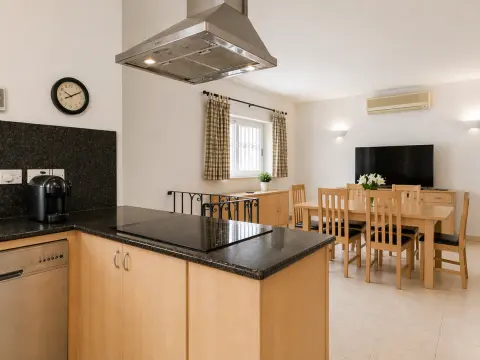 4 bed Villa For Sale in Ibragg, Ibragg - thumb 6