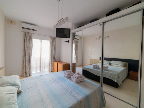 3 bed Apartment For Rent in Sliema, Sliema - thumb 5