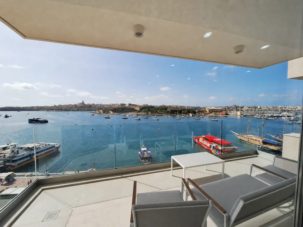 2 bed Apartment For Rent in Sliema, Sliema - thumb 1