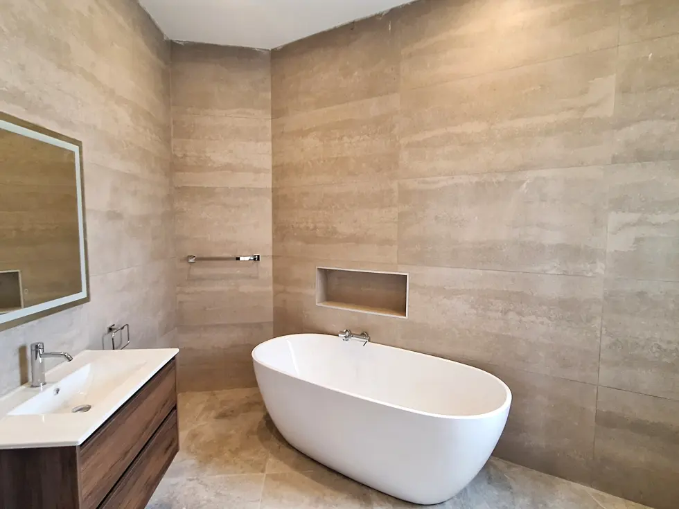 2 bed Penthouse For Rent in Naxxar, Naxxar - thumb 8