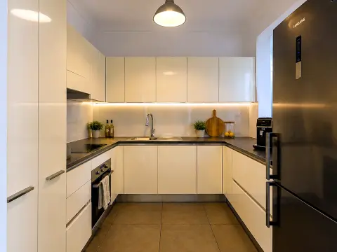 2 bed Apartment For Sale in Sliema, Sliema - thumb 6