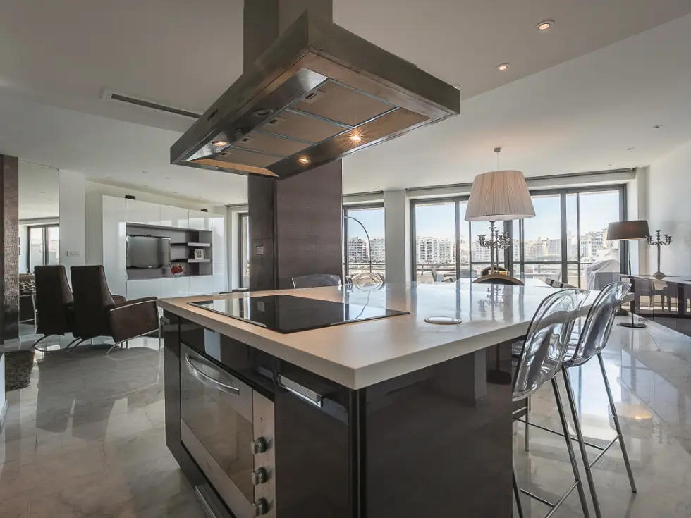 3 bed Apartment For Rent in St Julian's, St Julian's - thumb 8
