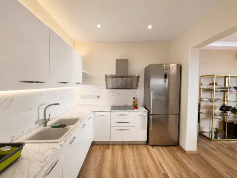 3 bed Apartment For Rent in Sliema, Sliema - thumb 6