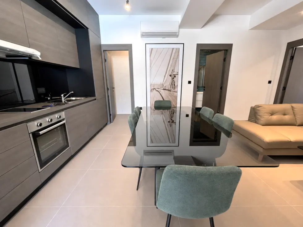 1 bed Maisonette For Rent in Sliema, Sliema - thumb 2