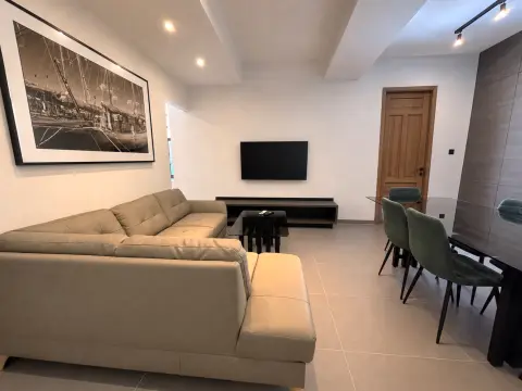 1 bed Maisonette For Rent in Sliema, Sliema - thumb 6