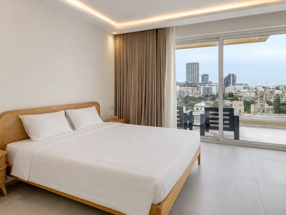 3 bed Penthouse For Rent in Pembroke, Pembroke - thumb 13