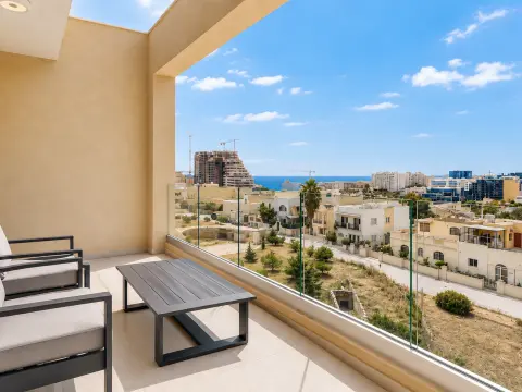 3 bed Penthouse For Rent in Pembroke, Pembroke - thumb 7