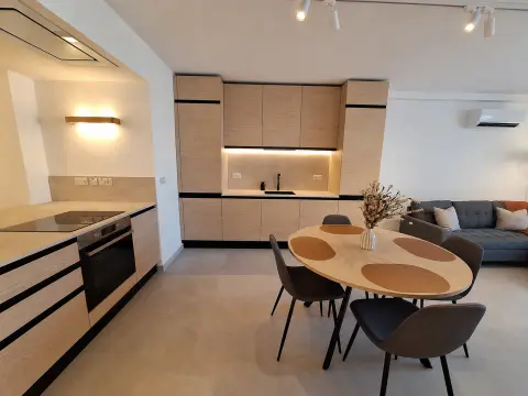 2 bed Apartment For Rent in Gzira, Gzira - thumb 4