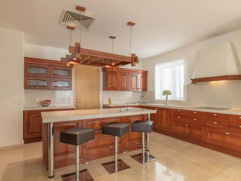 3 bed Apartment For Rent in Sliema, Sliema - thumb 9