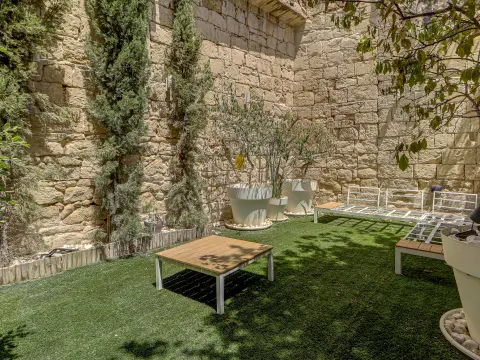3 bed House of Character For Rent in Naxxar, Naxxar - thumb 1
