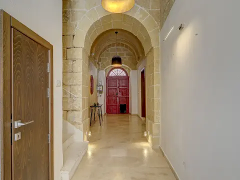 3 bed House of Character For Rent in Naxxar, Naxxar - thumb 12