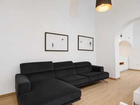 3 bed House of Character For Rent in Naxxar, Naxxar - thumb 2
