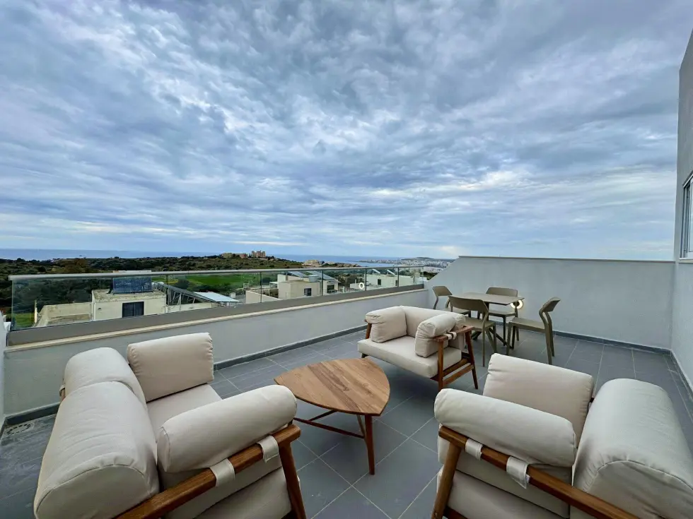 2 bed Penthouse For Rent in Mellieha, Mellieha - thumb 1