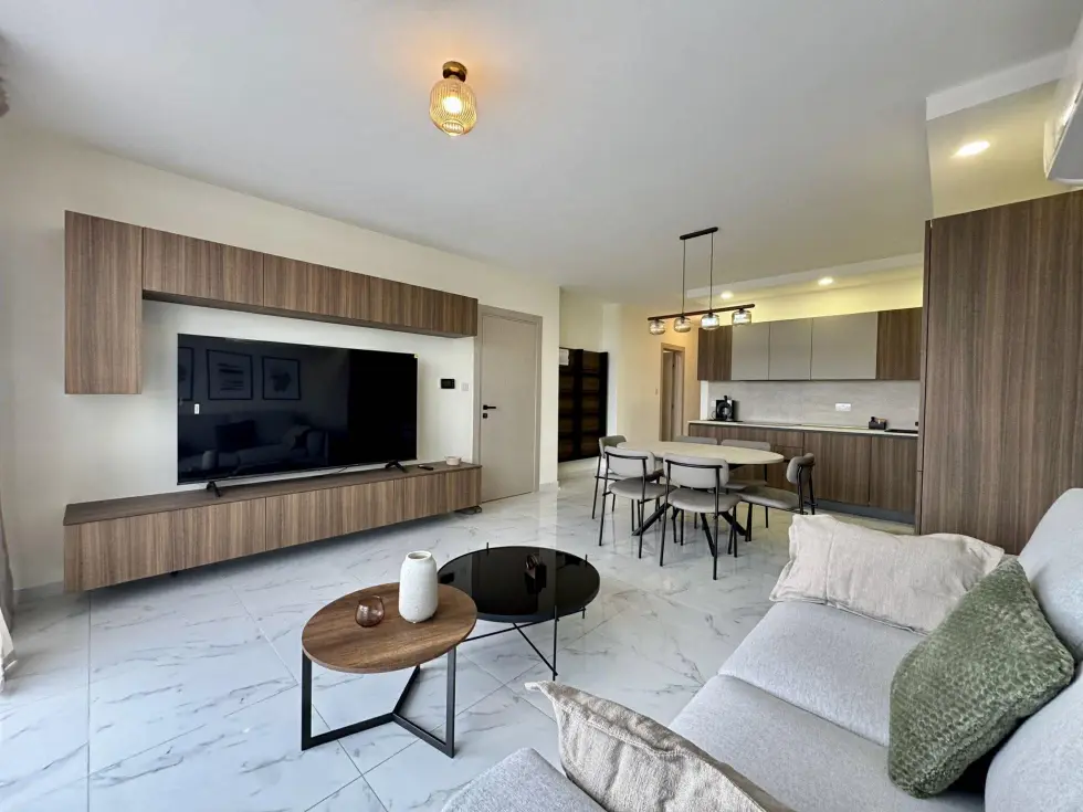 2 bed Penthouse For Rent in Mellieha, Mellieha - thumb 2