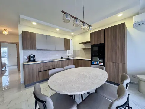 2 bed Penthouse For Rent in Mellieha, Mellieha - thumb 4