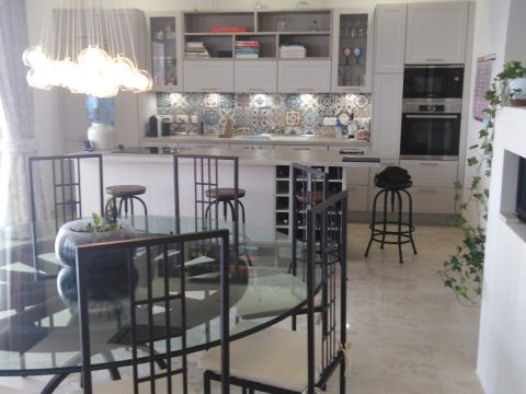 4 bed Apartment For Rent in Sliema, Sliema - thumb 5