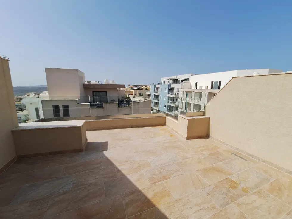 2 bed Penthouse For Rent in Mellieha, Mellieha - thumb 11