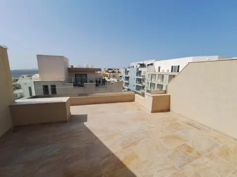 2 bed Penthouse For Rent in Mellieha, Mellieha - thumb 11