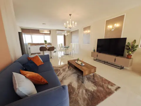 2 bed Penthouse For Rent in Mellieha, Mellieha - thumb 4