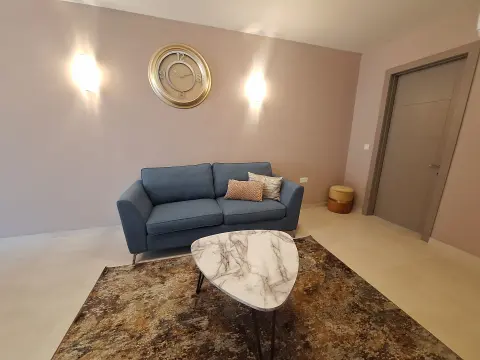 2 bed Apartment For Rent in Mellieha, Mellieha - thumb 3