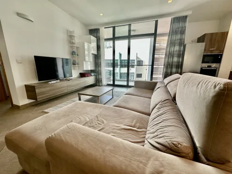 2 bed Apartment For Rent in St Julian's, St Julian's - thumb 4