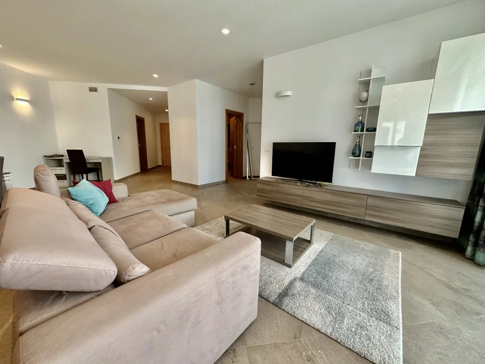 2 bed Apartment For Rent in St Julian's, St Julian's - thumb 5