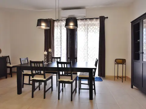 3 bed Apartment For Rent in Sliema, Sliema - thumb 3