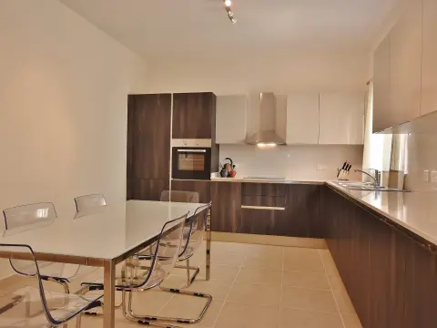 3 bed Apartment For Rent in Sliema, Sliema - thumb 9