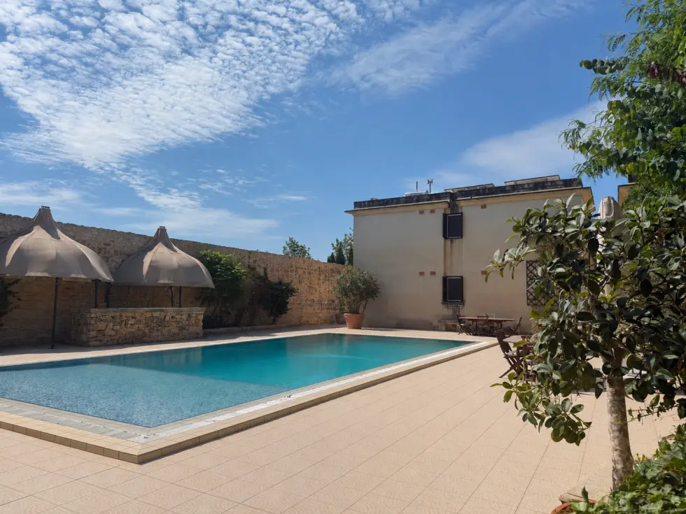 3 bed Villa For Rent in Attard, Attard - thumb 1