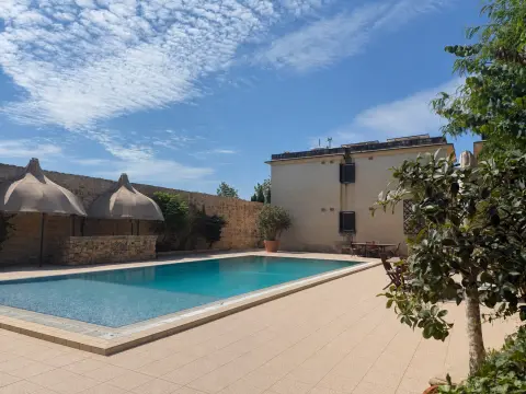 3 bed Villa For Rent in Attard, Attard - thumb 1